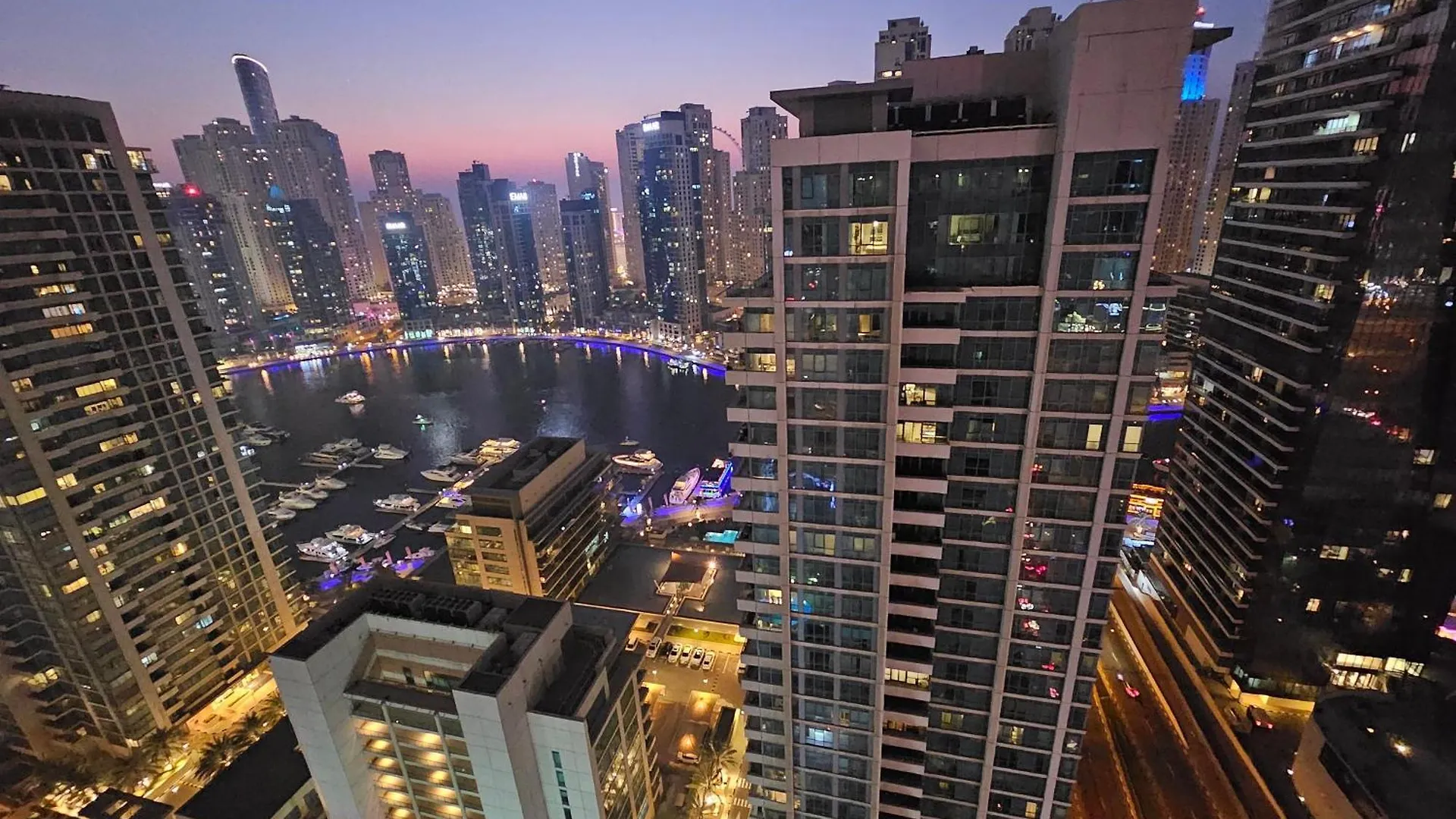 Ferienwohnung Amazing Marina View With Balcony Dubai